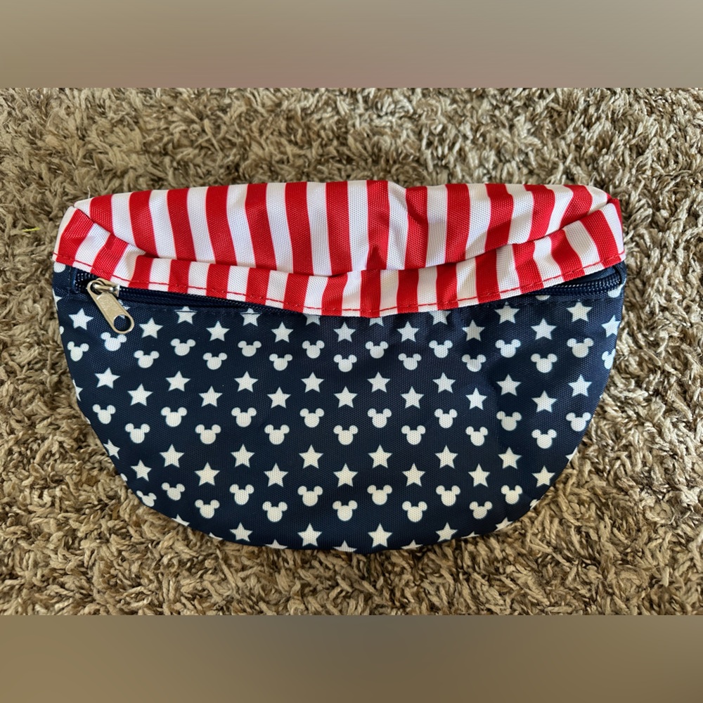 BRAND NEW Disney’s belt bag